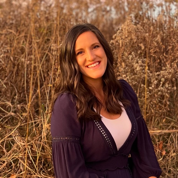 Meet your Posher, Michaela - Picture 1 of 1